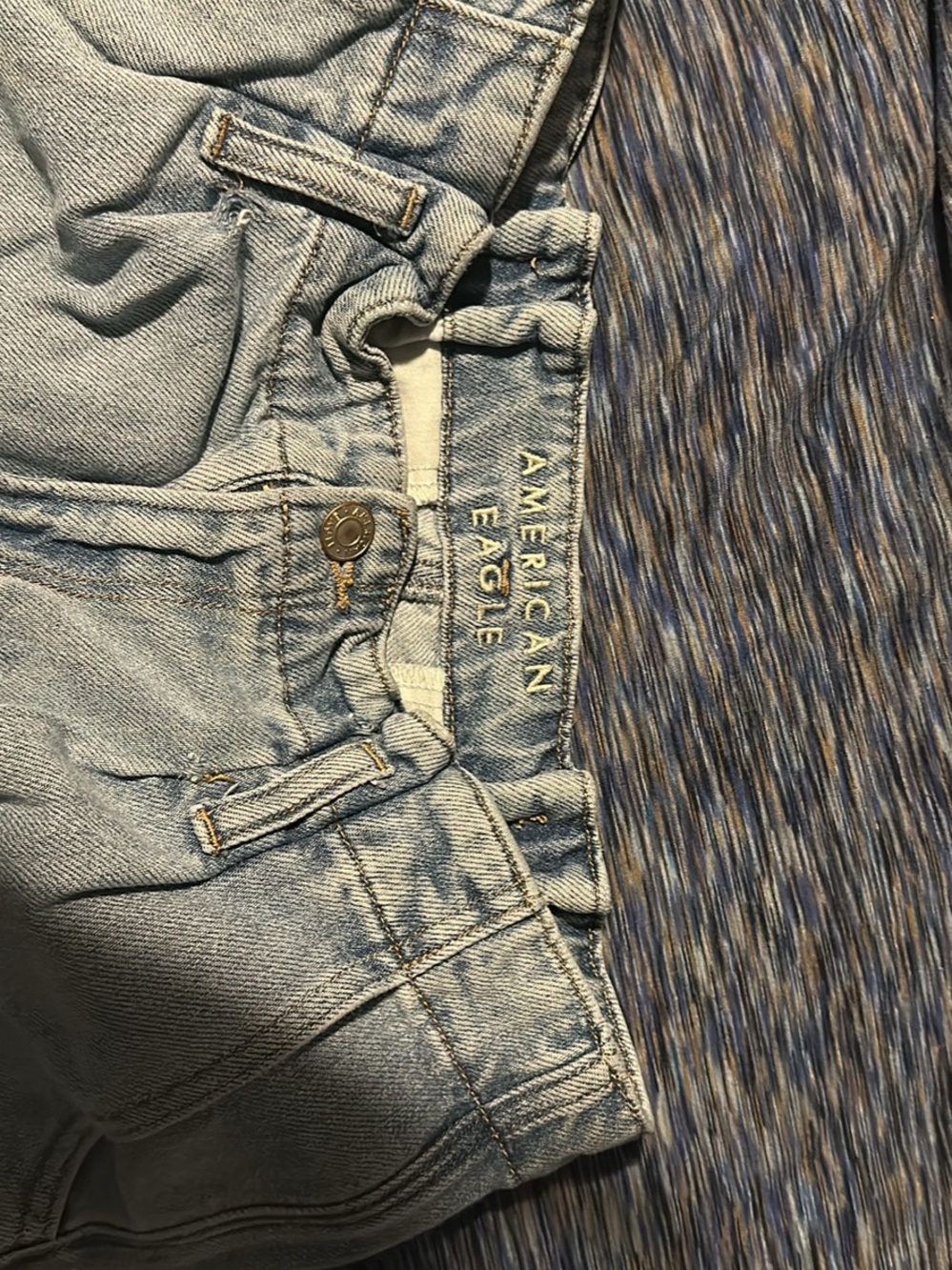 American Eagle Outfitters Light Blue Denim Jean